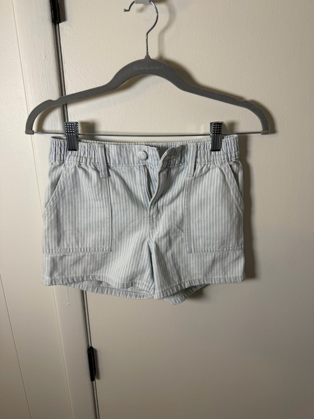 Old Navy Girls Striped Denim Shorts | Large 10‑12 | GUC